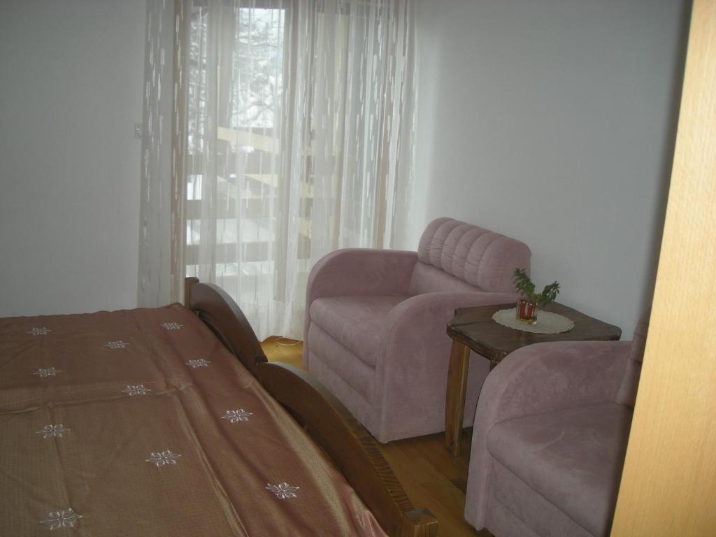 Turisticna Kmetija Logar Hotel Grahovo Bilik gambar